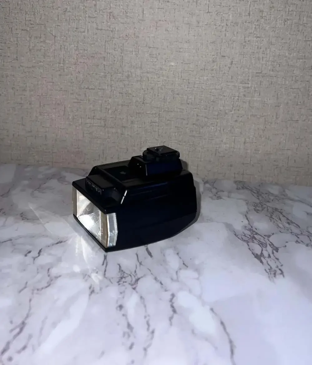 VTG Olympus Electronic Flash T20 for OM Series Cameras